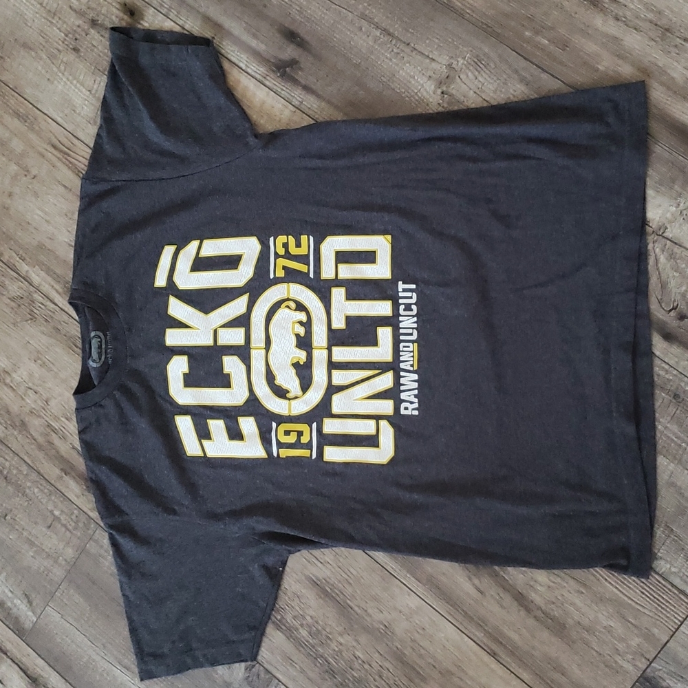 Ecko Unltd t shirt